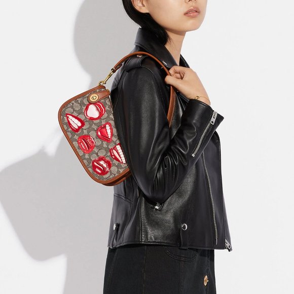 💋 Coach X Tom Wesselmann Swinger In Signature Textile Jacquard - Picture 3 of 15